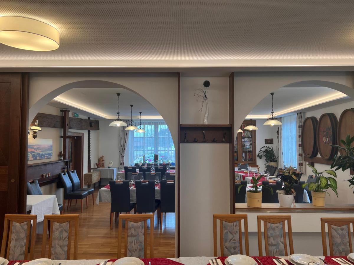 Gasthof Wagner Restaurant-Pension Halbenrain Екстер'єр фото