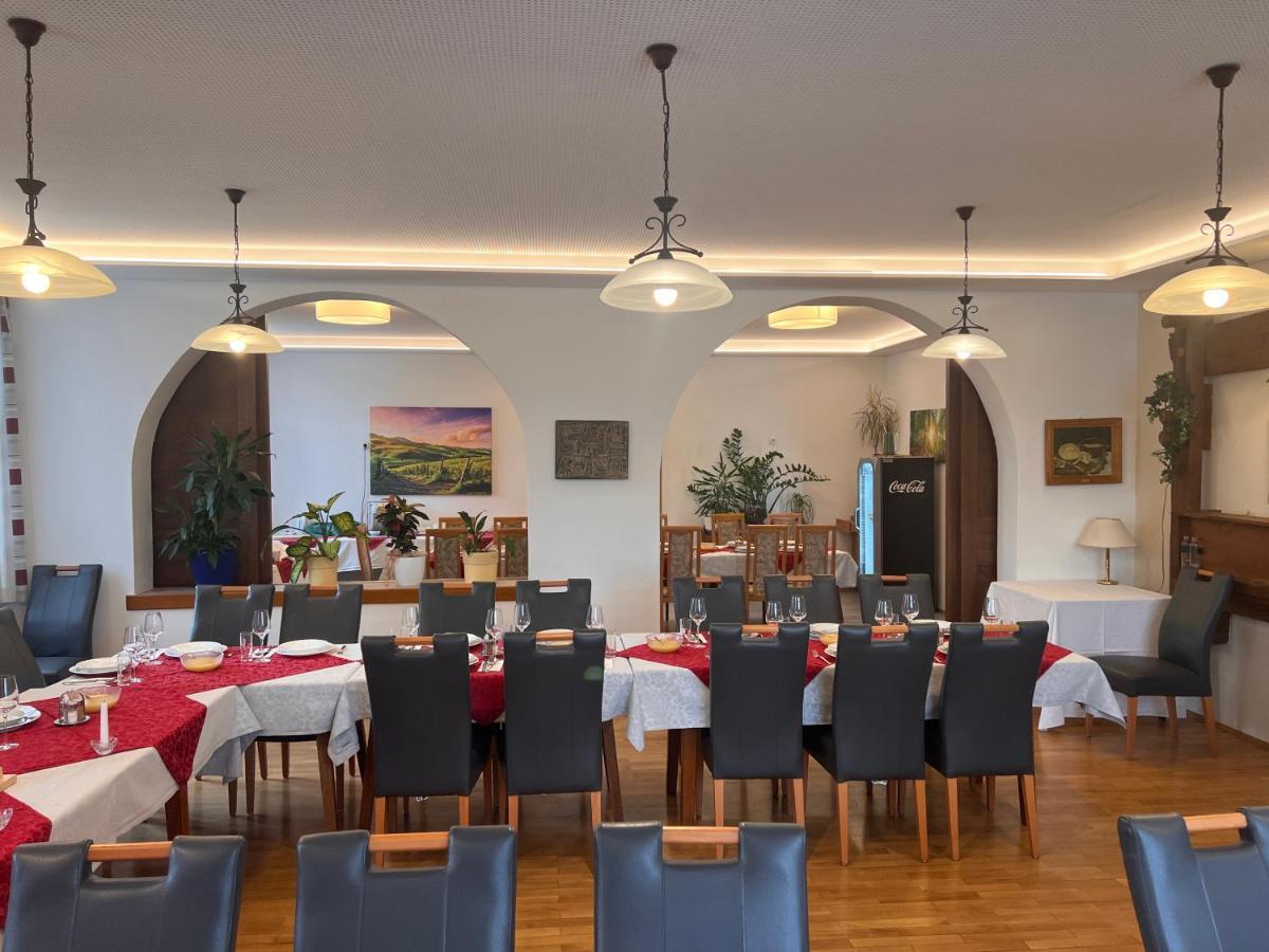 Gasthof Wagner Restaurant-Pension Halbenrain Екстер'єр фото