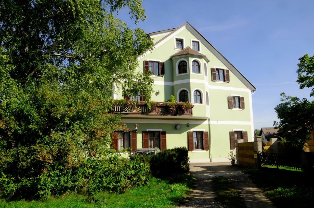 Gasthof Wagner Restaurant-Pension Halbenrain Екстер'єр фото