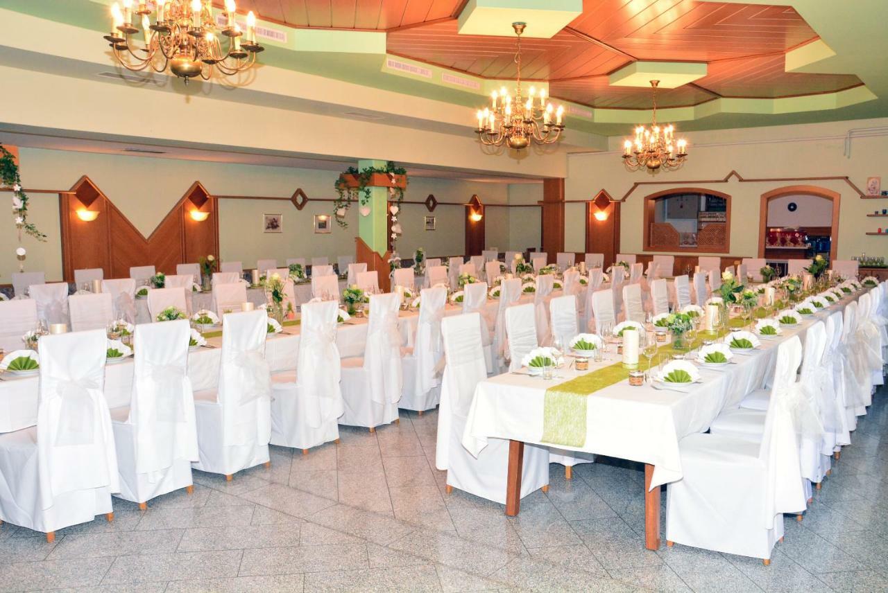 Gasthof Wagner Restaurant-Pension Halbenrain Екстер'єр фото