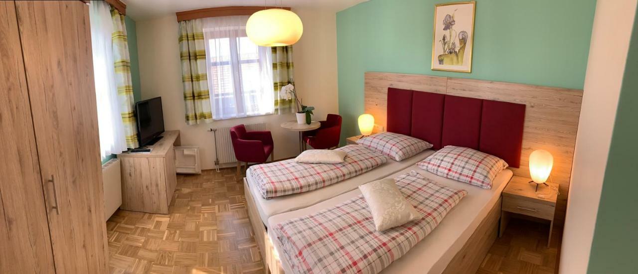 Gasthof Wagner Restaurant-Pension Halbenrain Екстер'єр фото