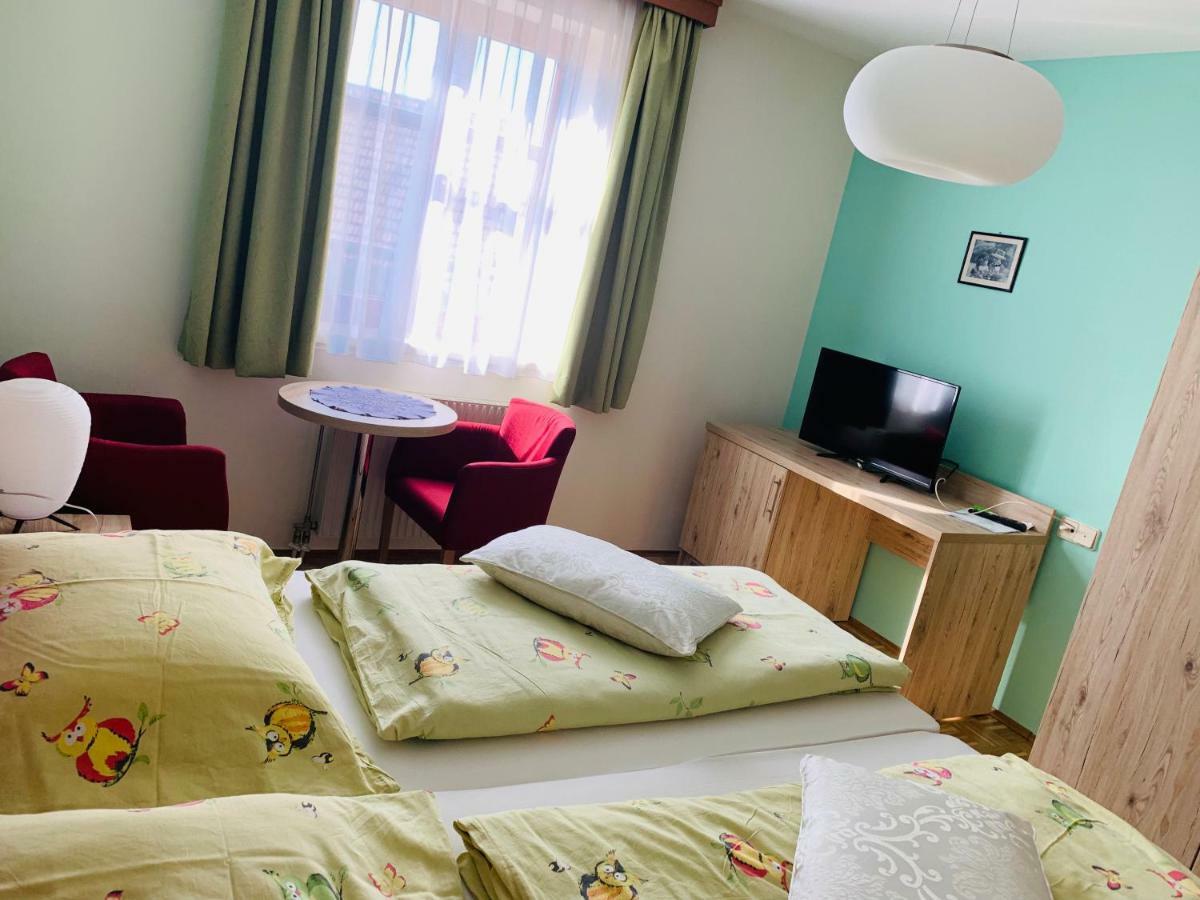 Gasthof Wagner Restaurant-Pension Halbenrain Екстер'єр фото